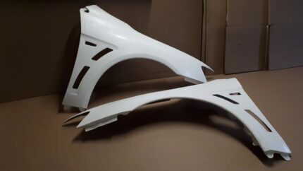 Mitsubishi Lancer Evolution X Evo 10 EVO-X front fenders wings. Pair