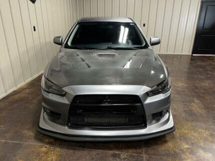 2013 Mitsubishi Lancer Evolution X GSR

5-Speed Manual transmission, 71,800miles