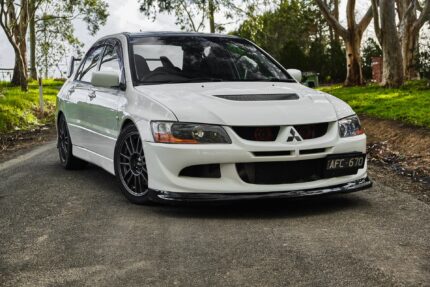 2004 Mitsubishi Lancer Evolution VIII MR;
6-speed manual transmission.