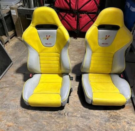 Mitsubishi Lancer evo 9 Leather seats OEM manufactured