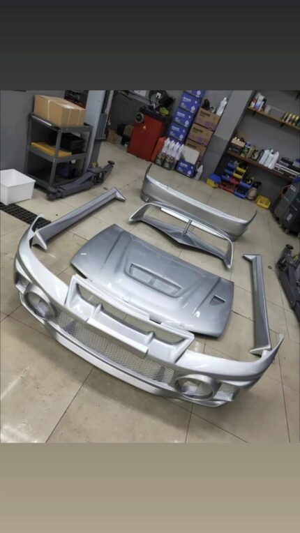 Mitsubishi Lancer Evo 4/5 Complete bodykits.