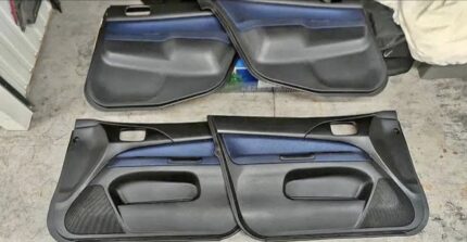 JDM Mitsubishi Lancer Evolution 8 Used seats and door panels